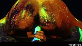 Glow inside the dark babe