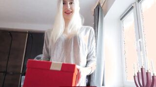 Adorable cunt with mouth Makes a Crazy Sexy Gift on Christmas!